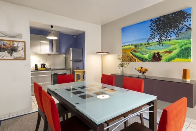 Deluxe Apartment