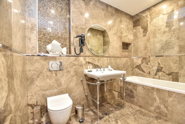 2 Bedroom Deluxe