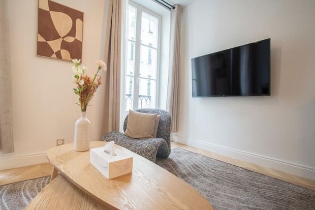 Superior Apartment