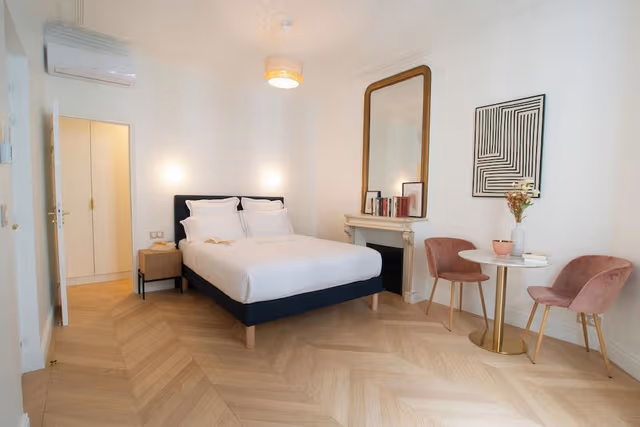 Superior Apartment