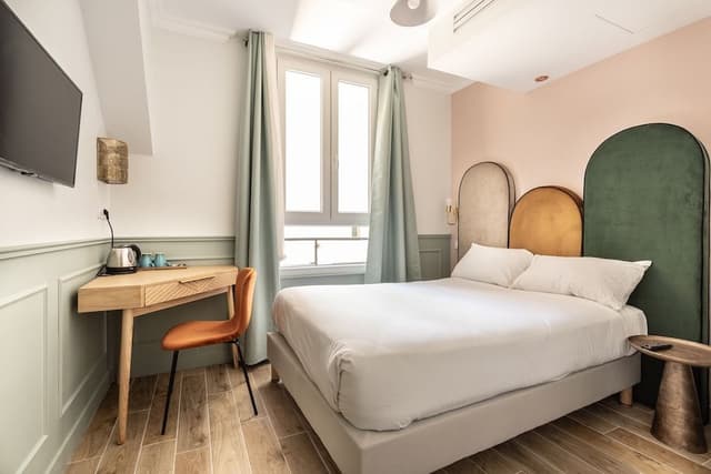 Classic Double Room, 1 Queen Bed