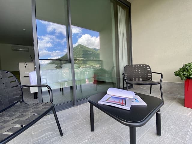 Deluxe Double Room, Lake View