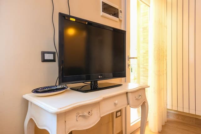 Studio, 1 Bedroom