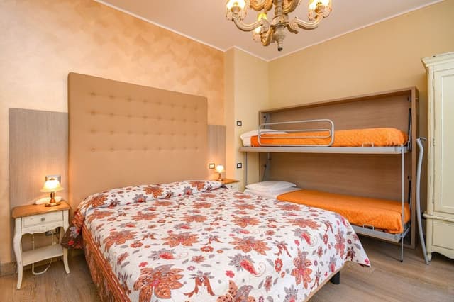 Studio, 1 Bedroom