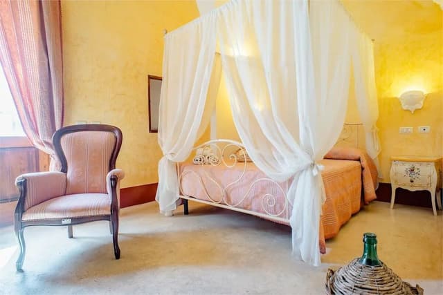 Superior Double Room, Balcony, City View (14)