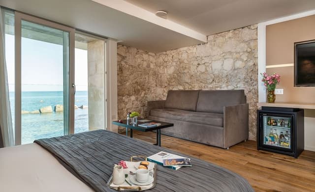 Junior Suite, Non Smoking, Sea View