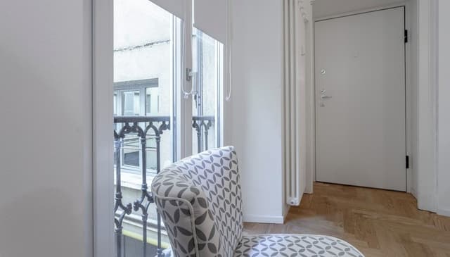 Apartment (1 Bedroom)