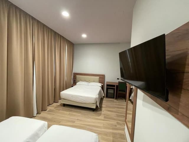 Triple Room