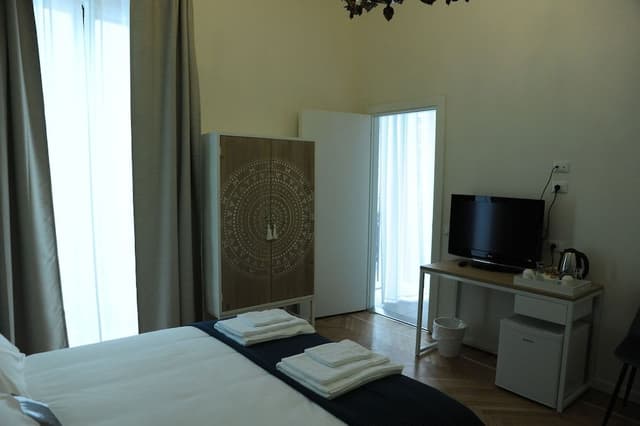 Deluxe Room, Balcony, City View