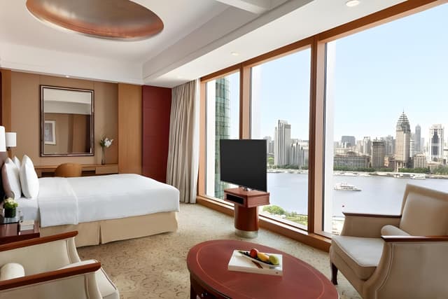 River Wing Deluxe Bund View 1 King