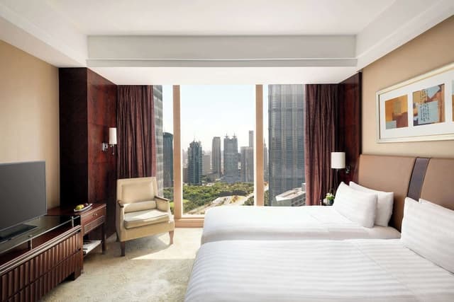 Grand Tower Executive Room 2 Twins