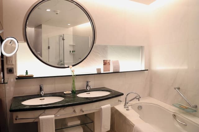 Grand Tower Executive Room 2 Twins