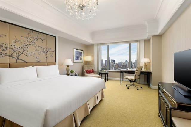 River Wing Deluxe Bund View 1 King