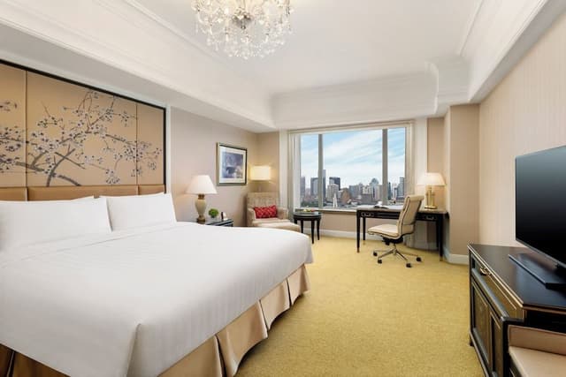 River Wing Deluxe Bund View 1 King