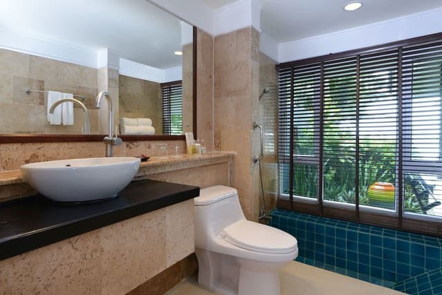 Beachfront Pool Villa