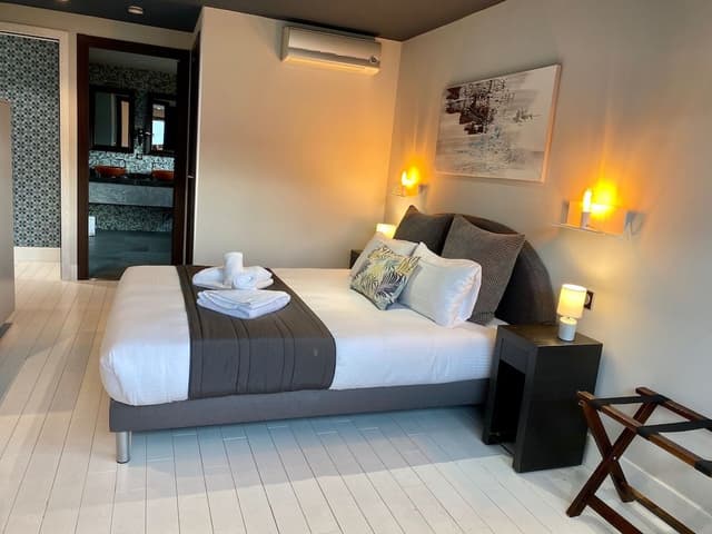 Standard Double Room, Lake View (Sans Balcon)