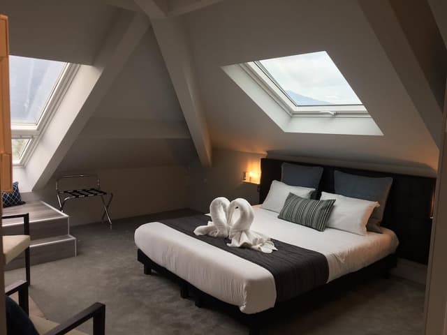 Classic Double Room, Hot Tub, Lake View ( Memard Collombier Épine)