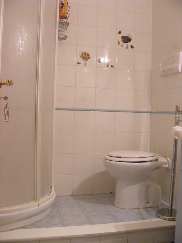 Standard Double or Twin Room (Private External Bathroom)