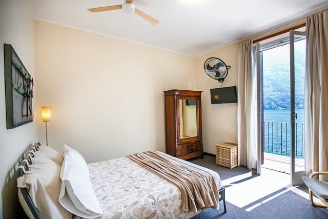 Deluxe Room, Private Bathroom, Lake View