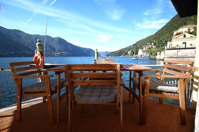 Exclusive Apartment, 1 Bedroom, Lake View