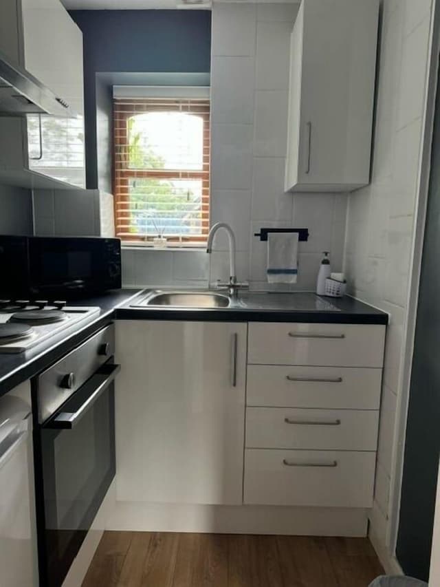 Cottage, Ensuite