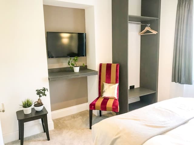 Double Room, 1 Double Bed