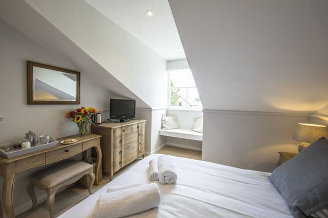 Standard Double or Twin Room, Ensuite