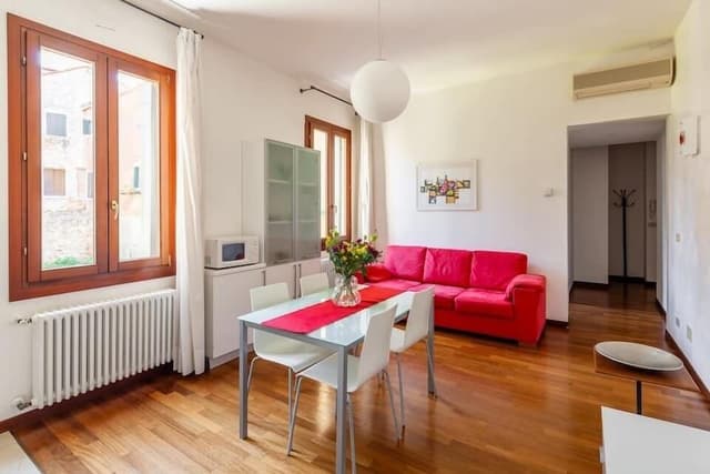Suite, 2 Bedrooms (4 pax)