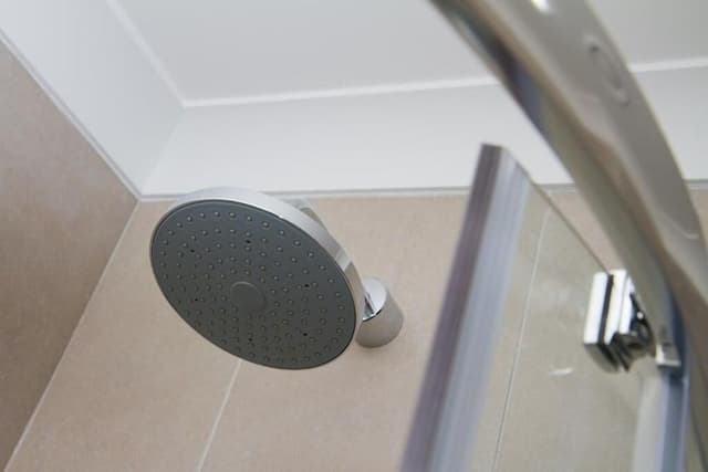 Basic Double Room, Ensuite (1st floor)