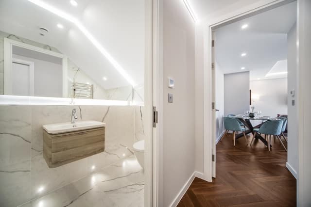 2 bedroom property-Luxury-Apartment-Ensuite-Patio
