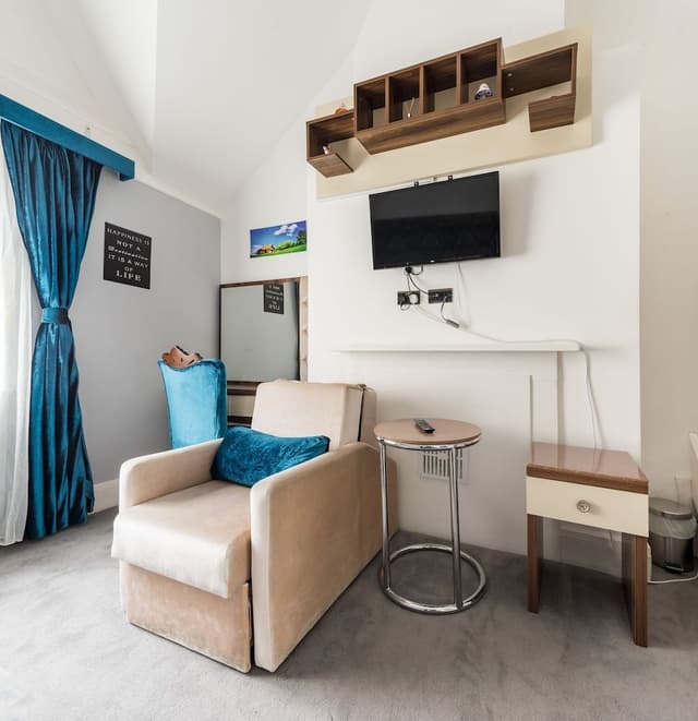 Comfort Triple Room, Private Bathroom