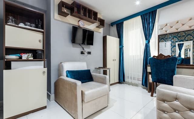 Classic Suite, Private Bathroom