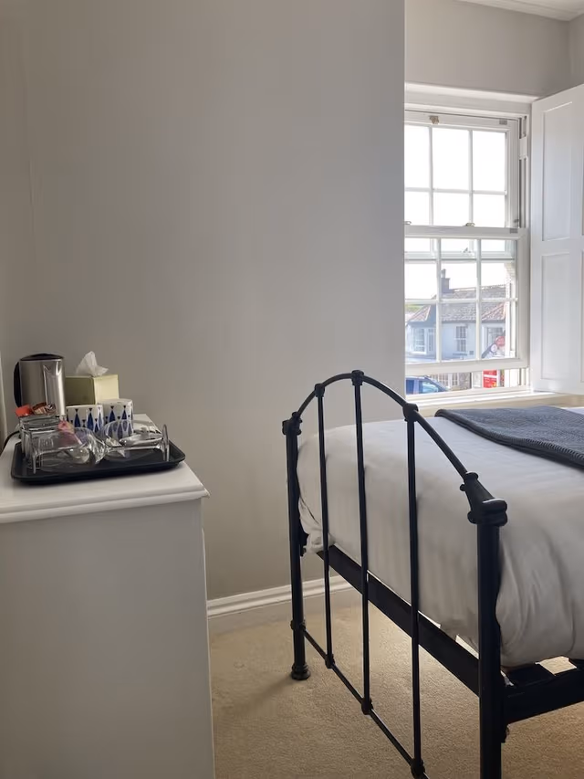 Classic Twin Room, Private Bathroom (across Hall, Cointreau)