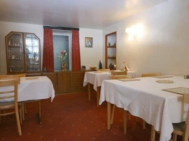 Twin Room, Shared Bathroom, Garden View