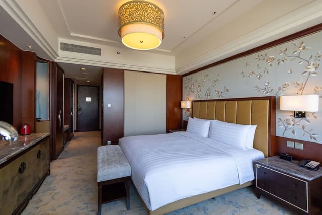 Executive Suite, 2 Twin Beds