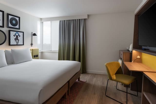 Room, 1 King Bed