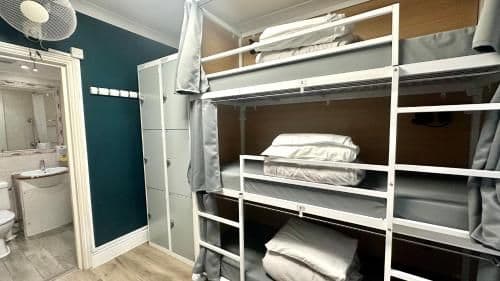 1 Person in 4-Bed Dormitory with En-Suite - Mixed