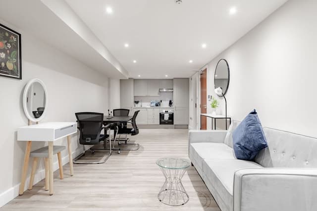 Superior Studio, Ensuite