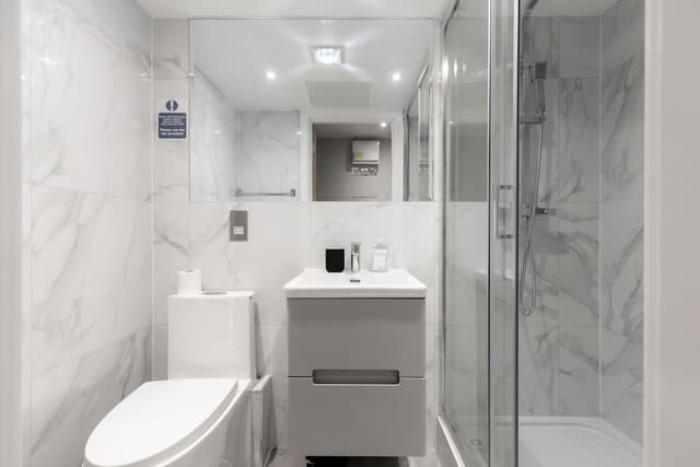 Deluxe Studio, Ensuite, City View