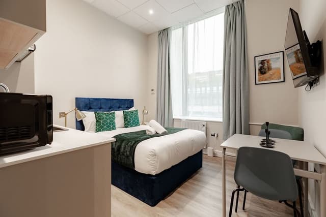 Deluxe Studio, Ensuite, City View