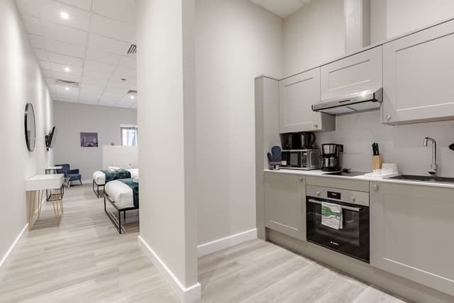 Standard Studio, Ensuite, City View