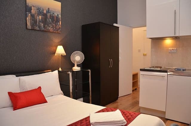 Deluxe Studio, 1 Double Bed