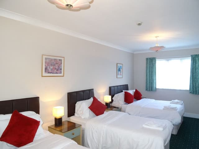 Quadruple Room, Ensuite