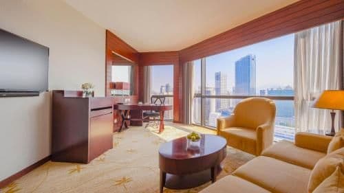 Executive Deluxe Suite