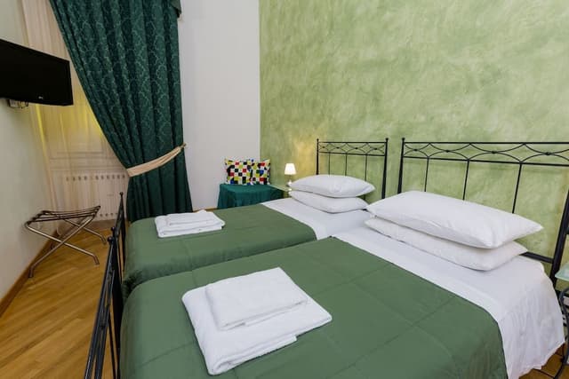 Superior Twin Room, Multiple Beds, Non Smoking, Private Bathroom