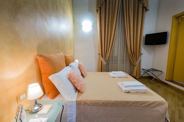 Standard Double or Twin Room, Non Smoking, Private Bathroom