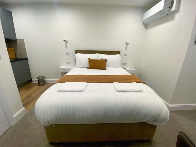 Studio, 1 Queen Bed