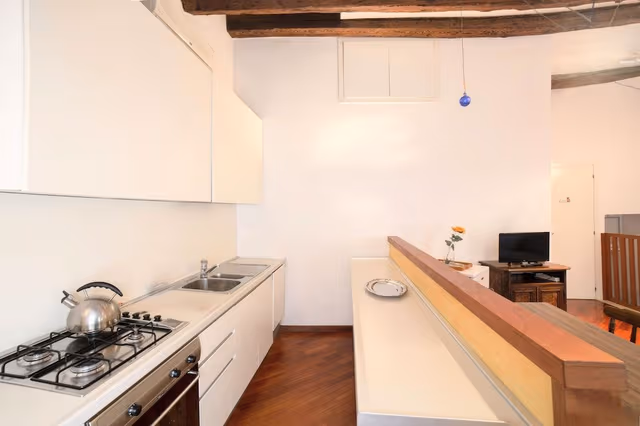 Classic Apartment, City View