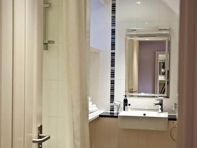 Comfort Double Room, Ensuite (KING/TWIN )
