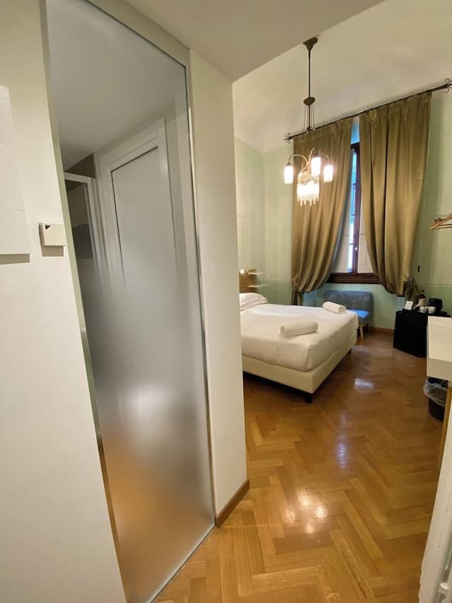 Double Room Single Use
